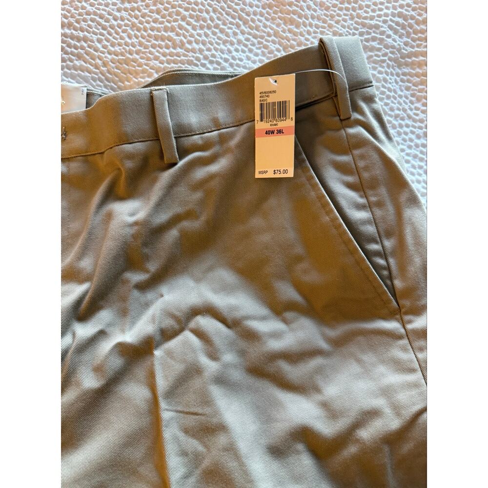 Izod Chino Classic Men’s Size 40x36 - Picture 2 of 6